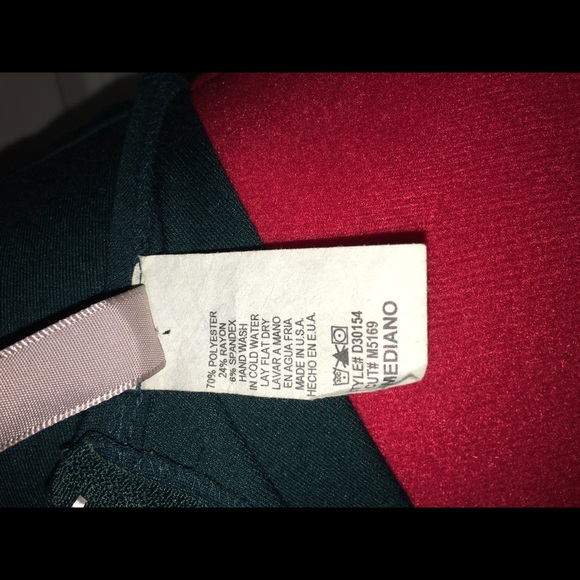 Gathered Empire Waist Dress • M - Picture 6 of 7